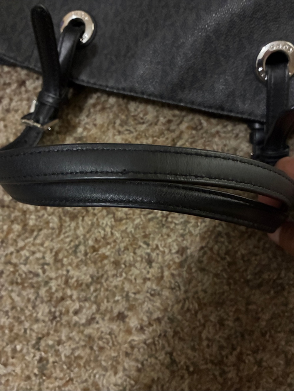 Michael Kors Black Logo Jet Set tote with MK Charm and Side Pockets - Picture 10 of 10